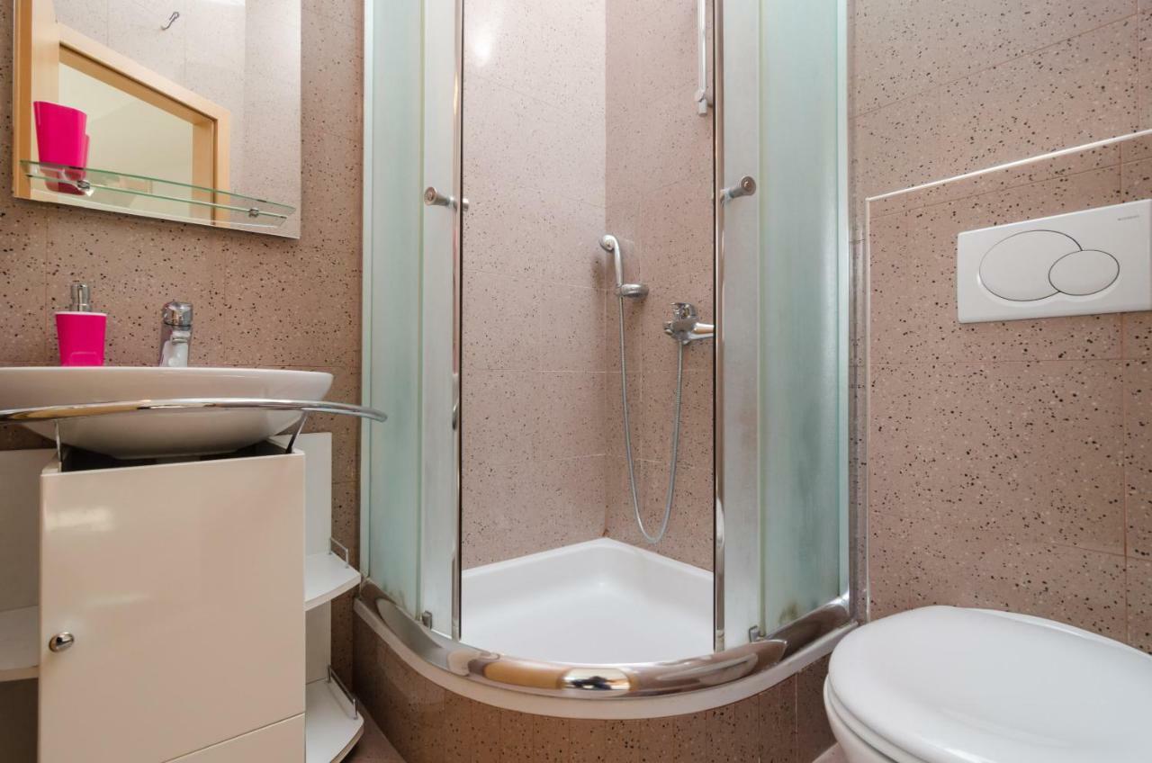 Apartments Eva Дубровник Екстериор снимка
