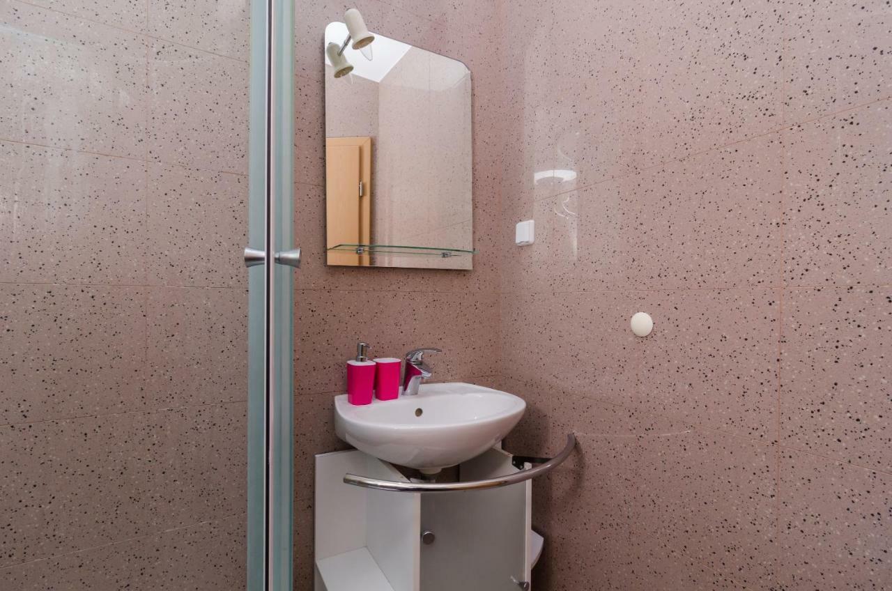 Apartments Eva Дубровник Екстериор снимка