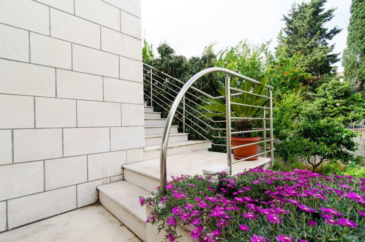 Apartments Eva Дубровник Екстериор снимка
