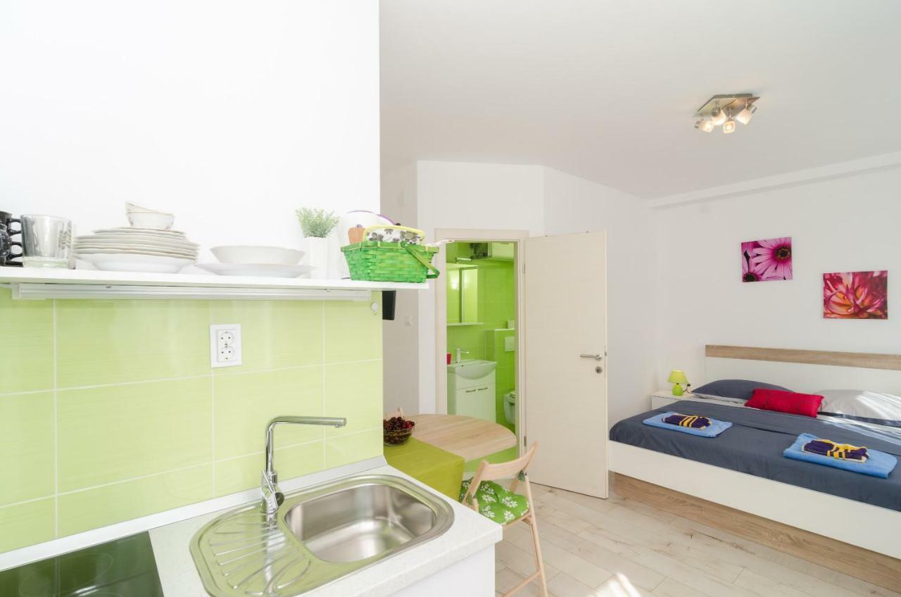 Apartments Eva Дубровник Екстериор снимка