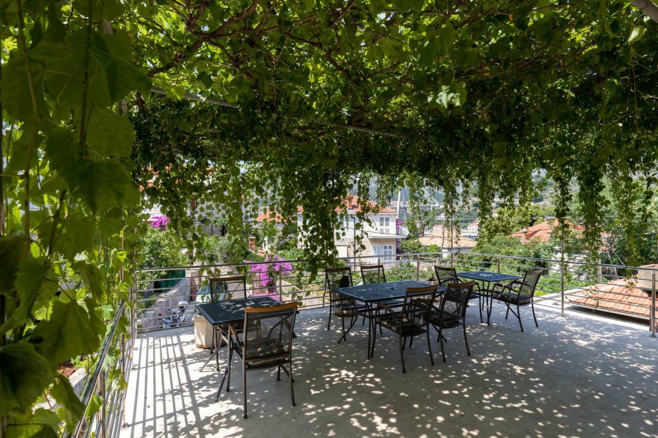Apartments Eva Дубровник Екстериор снимка