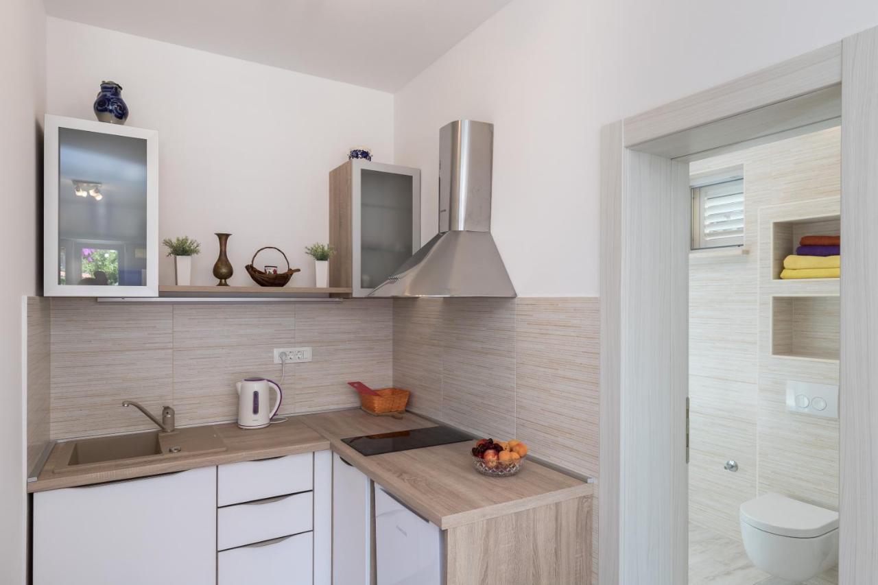 Apartments Eva Дубровник Екстериор снимка