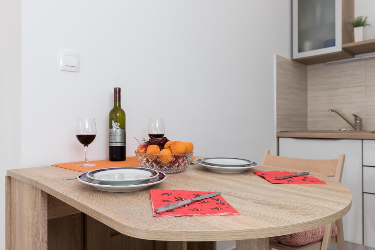 Apartments Eva Дубровник Екстериор снимка